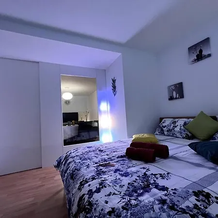 Apartment Lovely 2 Bedrooms In Platz, *